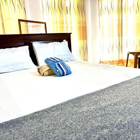 Pineview Lodge אלה מראה חיצוני תמונה