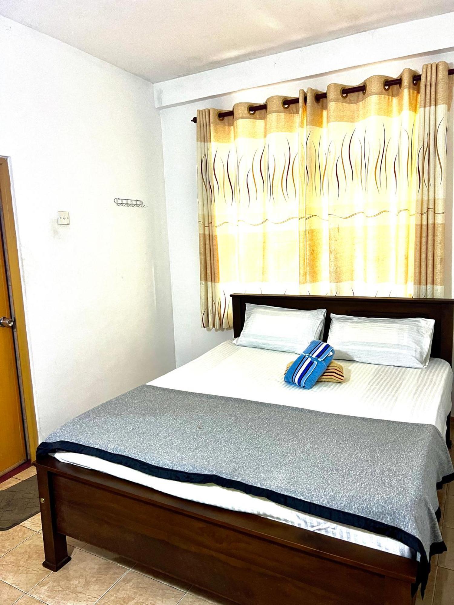 Pineview Lodge אלה מראה חיצוני תמונה