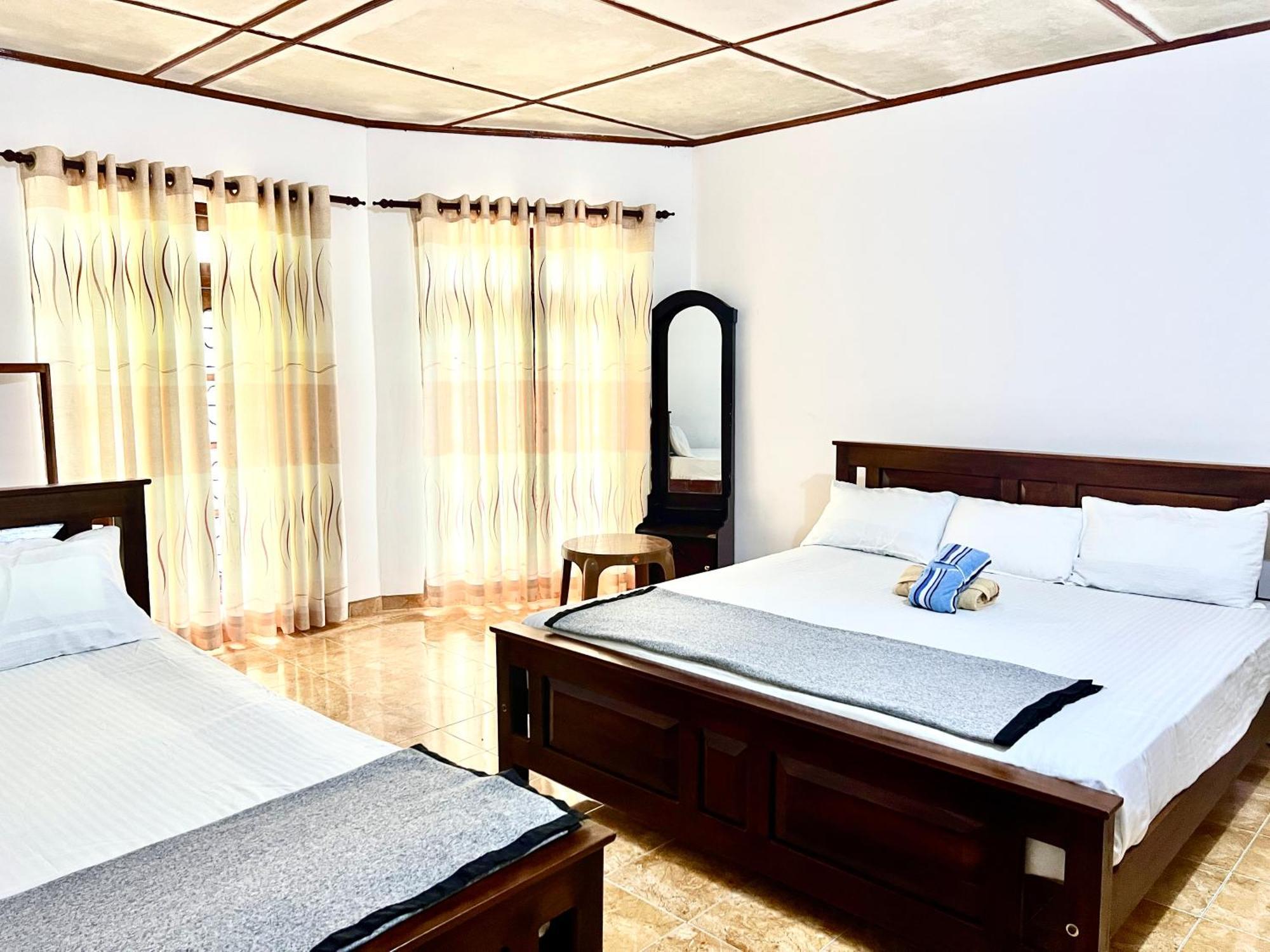 Pineview Lodge אלה מראה חיצוני תמונה