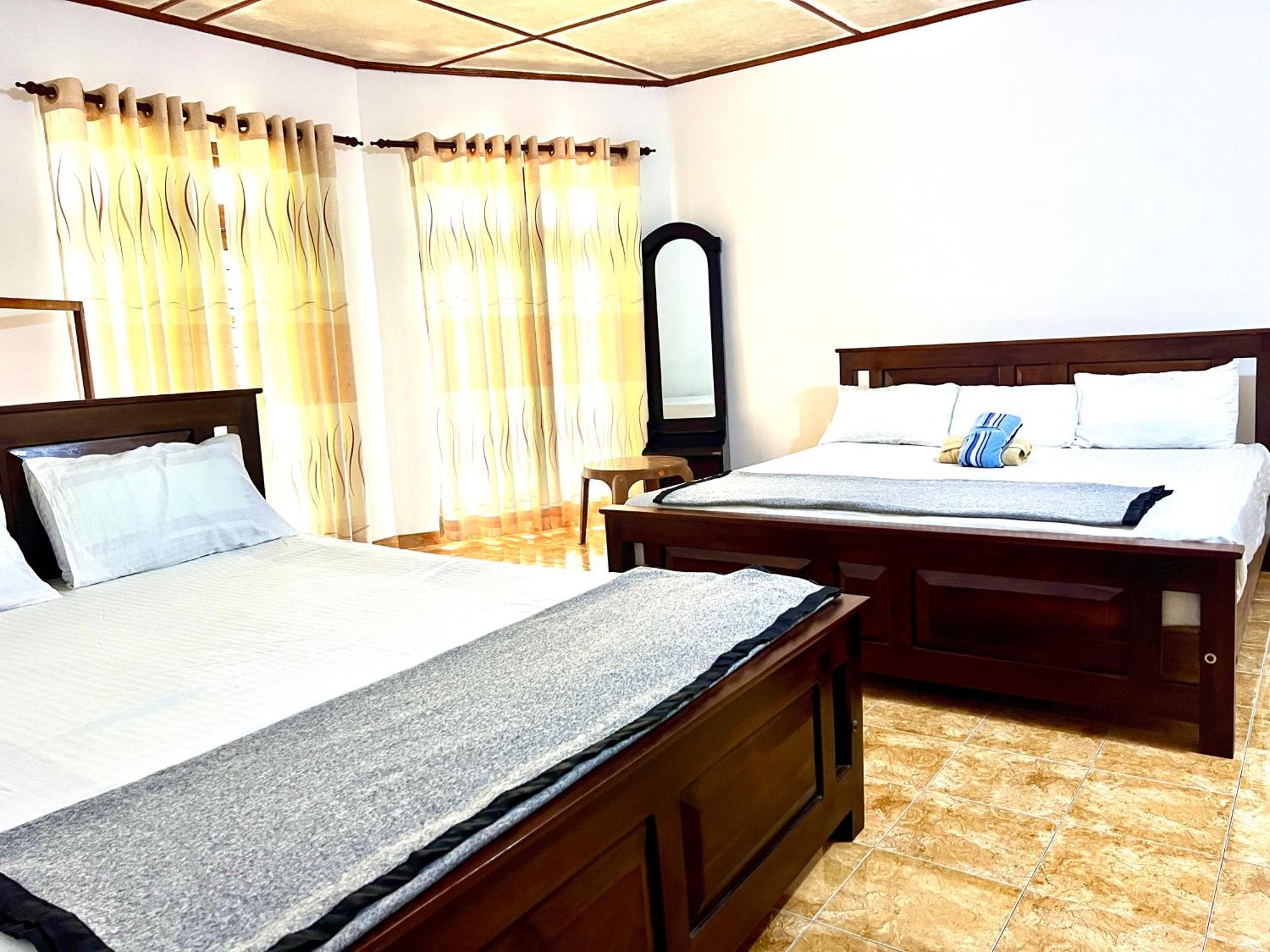 Pineview Lodge אלה מראה חיצוני תמונה